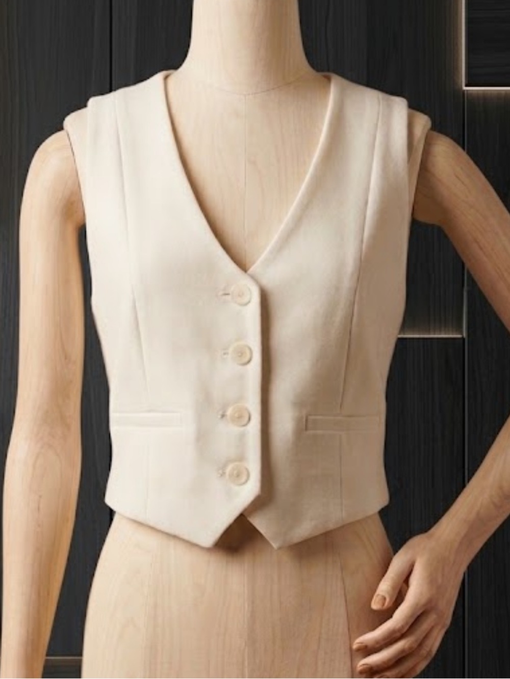 Zara Button-Front Women's Cream Vest